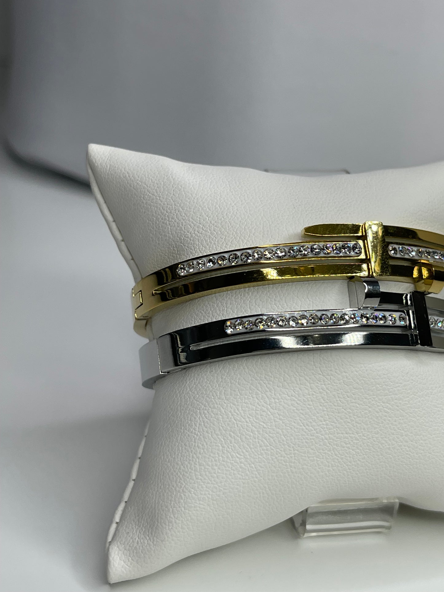 Silver/Gold Bangle Bracelet/ Stackable Bangles Arm Candy