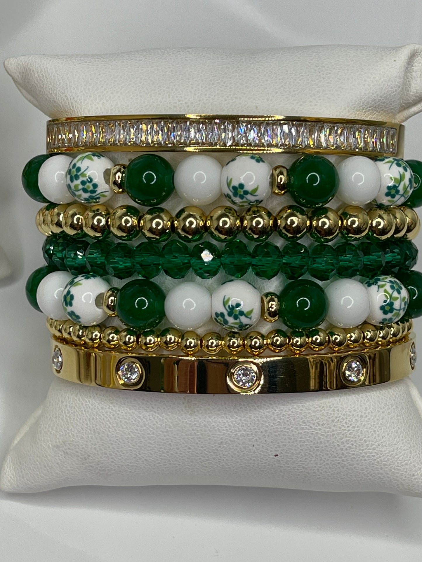 Floral Green bead bracelet