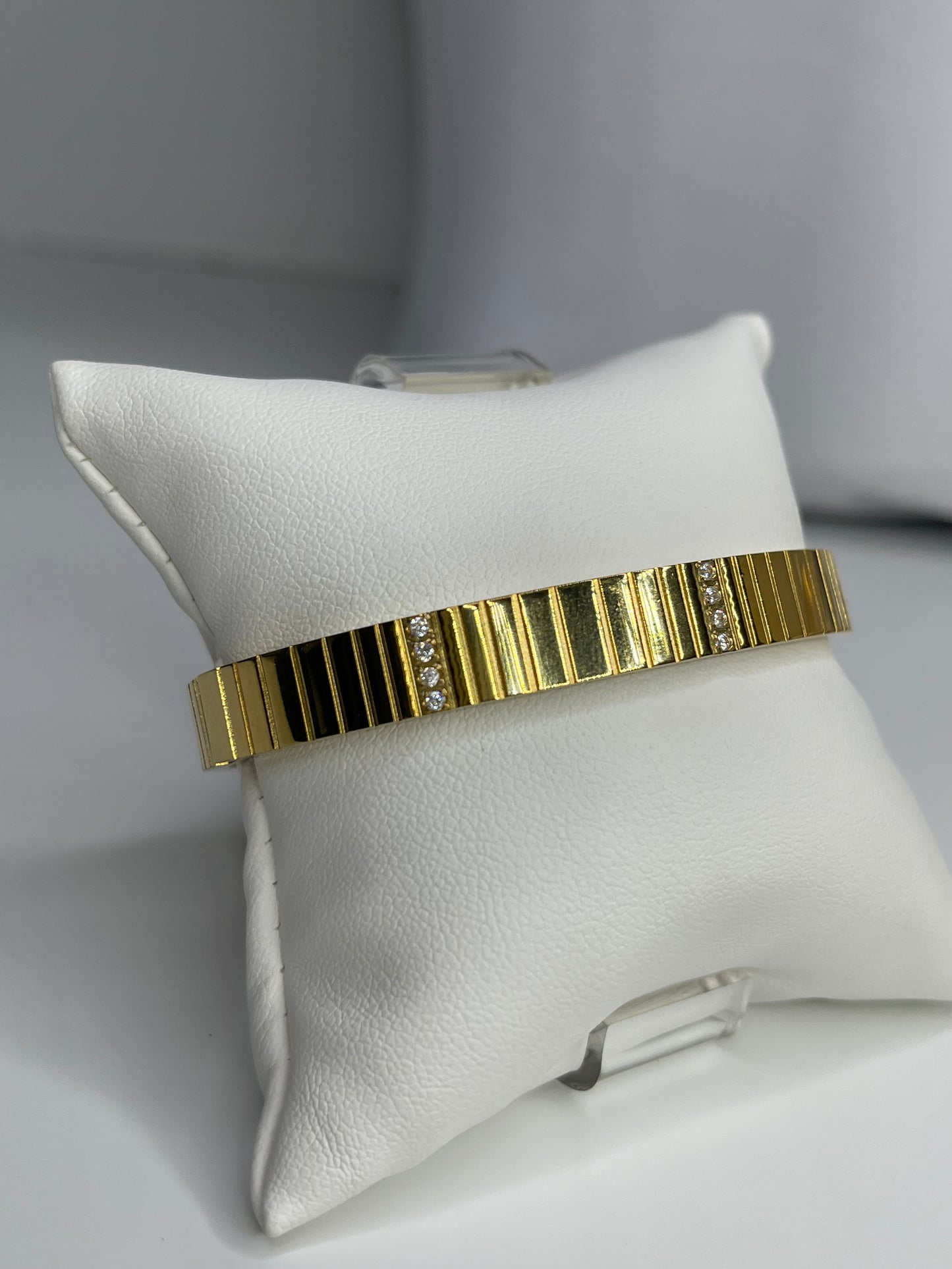 Nandi Gold Bangle Bracelet/ Stackable Bangles Arm Candy