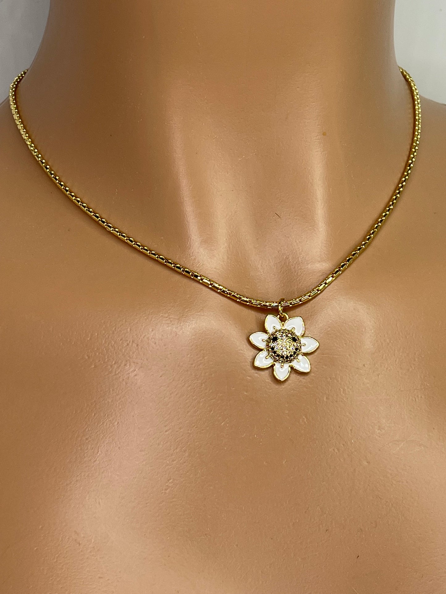 Flower Gold Necklace