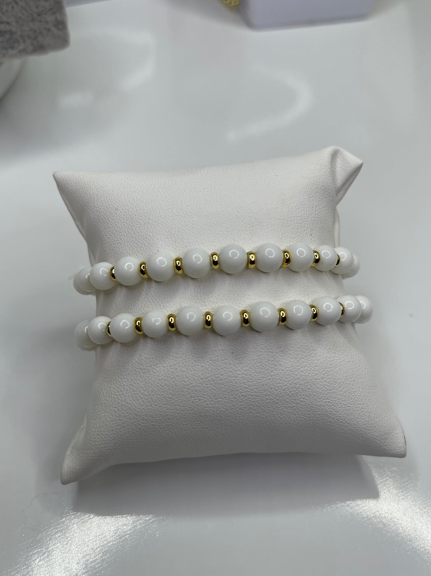 White Mountain Jade with Gold