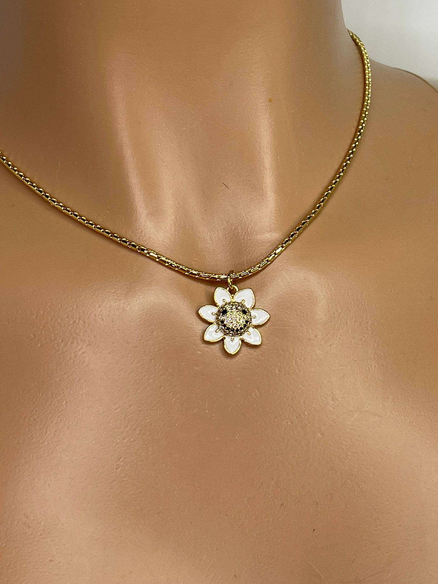 Flower Gold Necklace