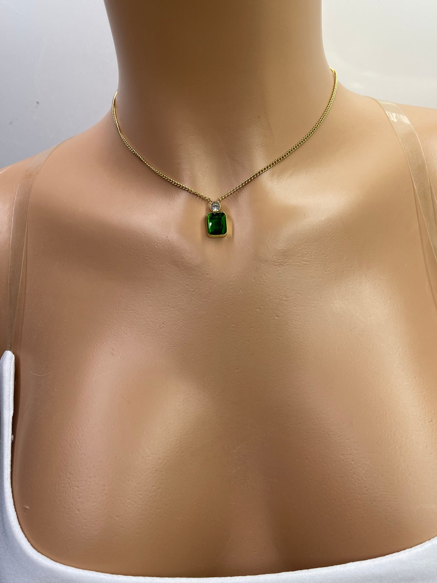 Green crystal pendant Necklace