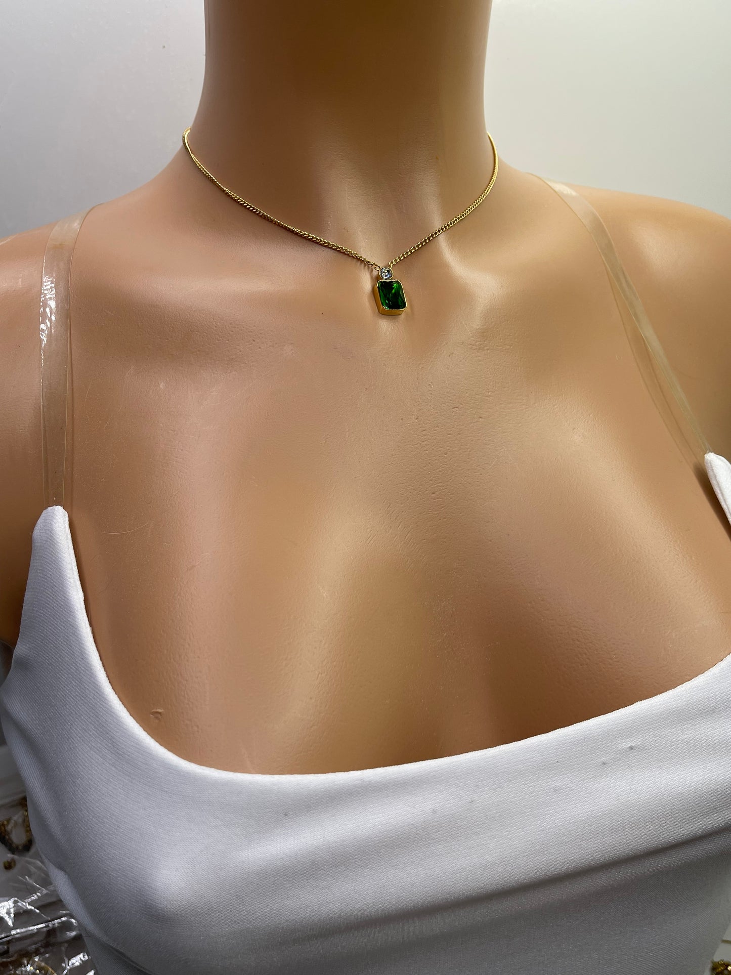 Green crystal pendant Necklace