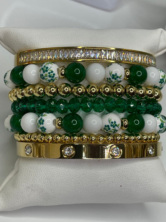 Floral Green bead bracelet