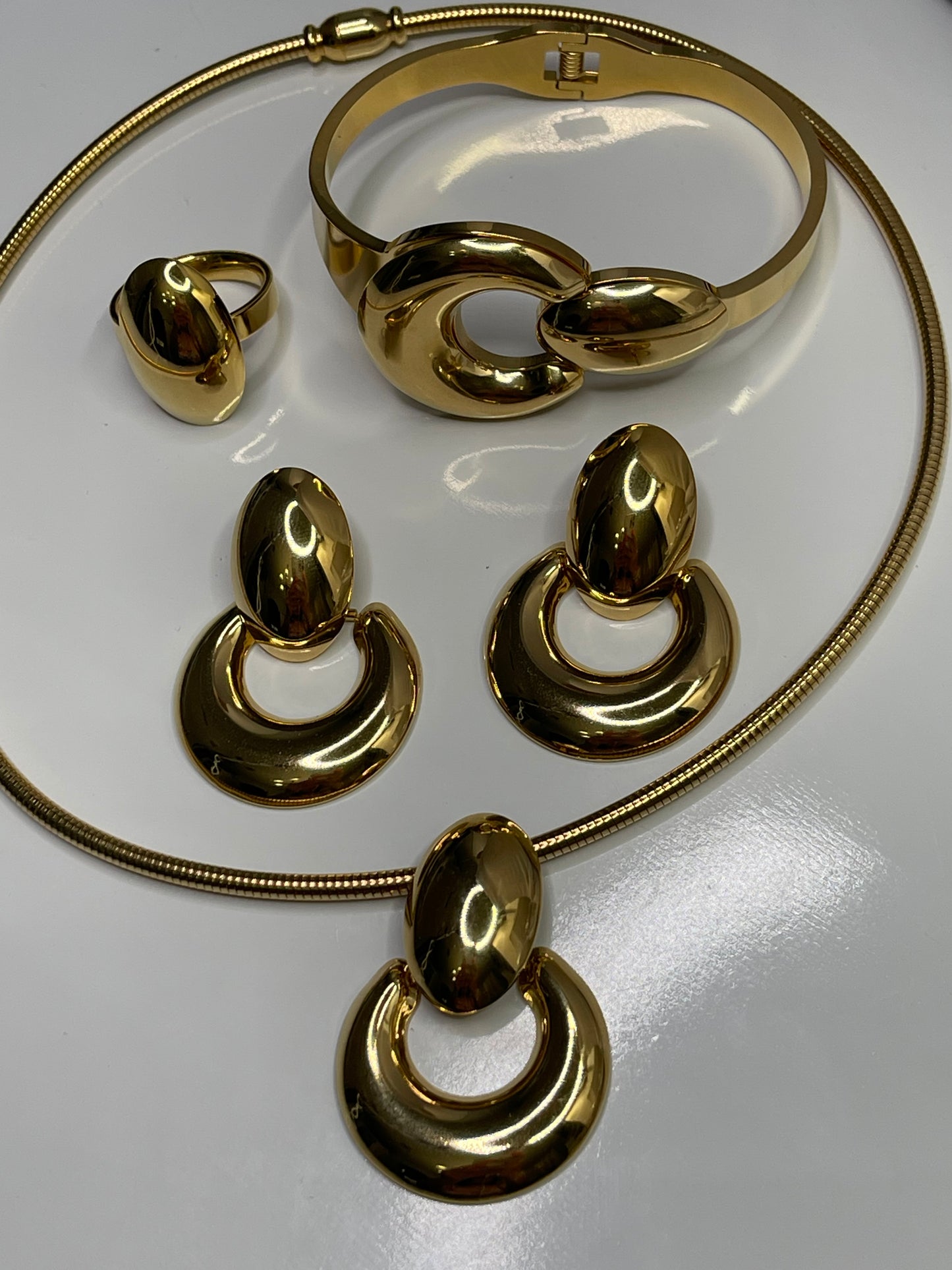 Presa Gold Necklace Set stainless steel