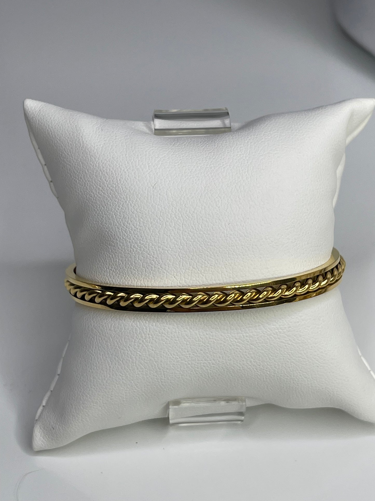 Jus Gold Bangle Bracelet/ Stackable Bangle Arm Candy