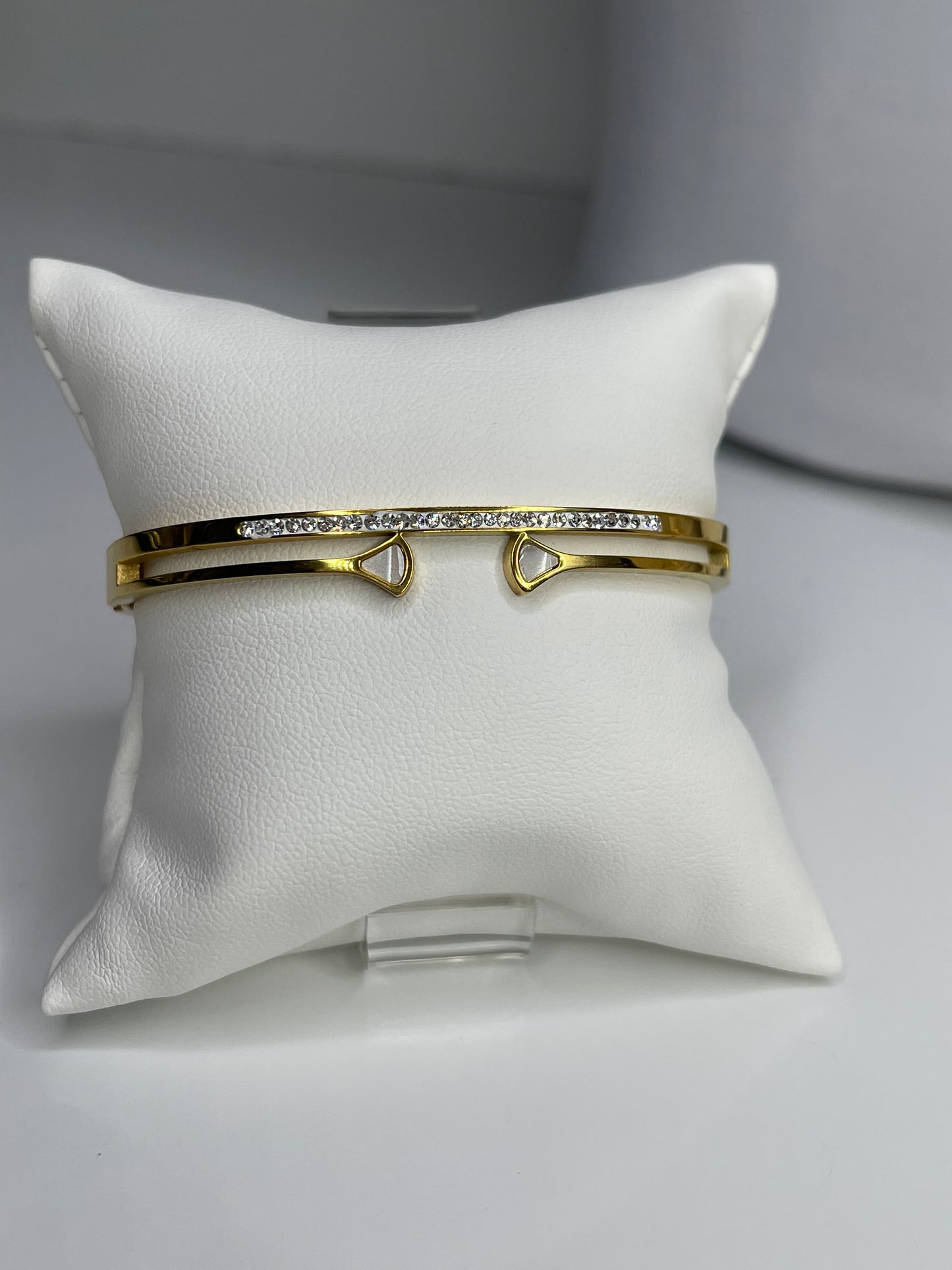 Messa Gold Bangle Bracelet/ Stackable Bangles Arm Candy