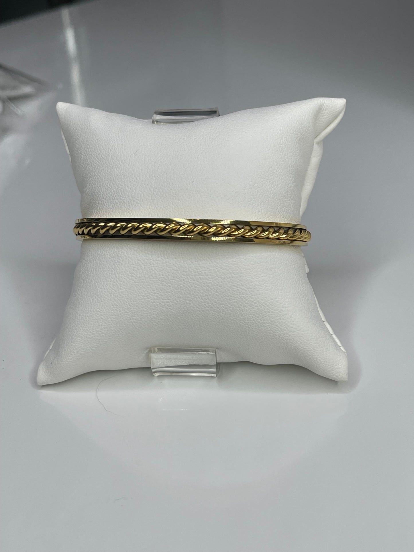 Jus Gold Bangle Bracelet/ Stackable Bangle Arm Candy