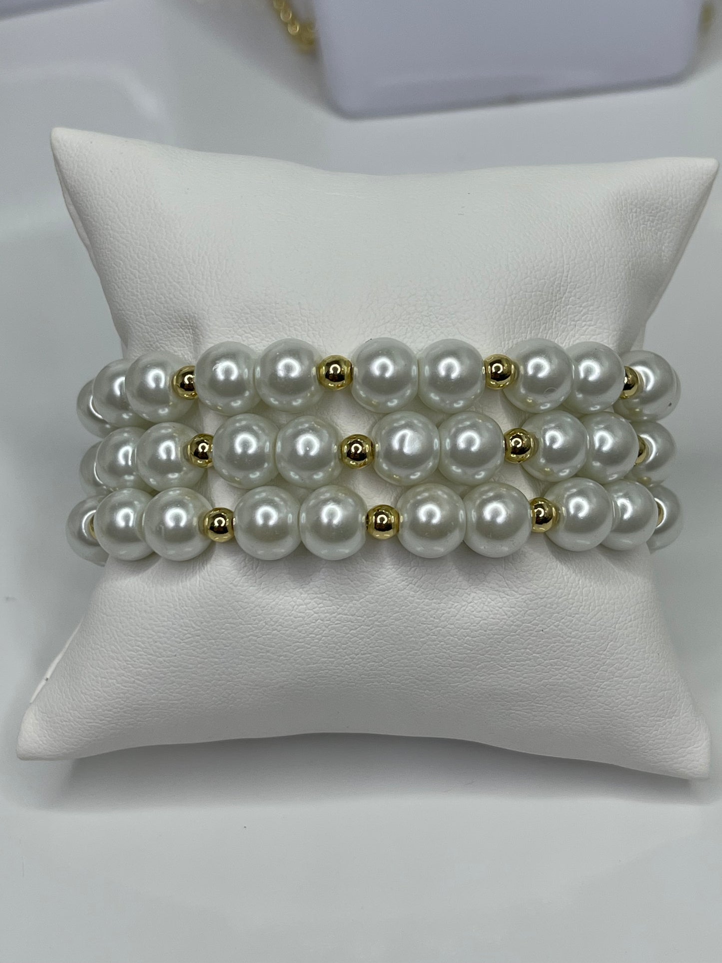 Lucy Pearl Bracelet with Gold bracelet