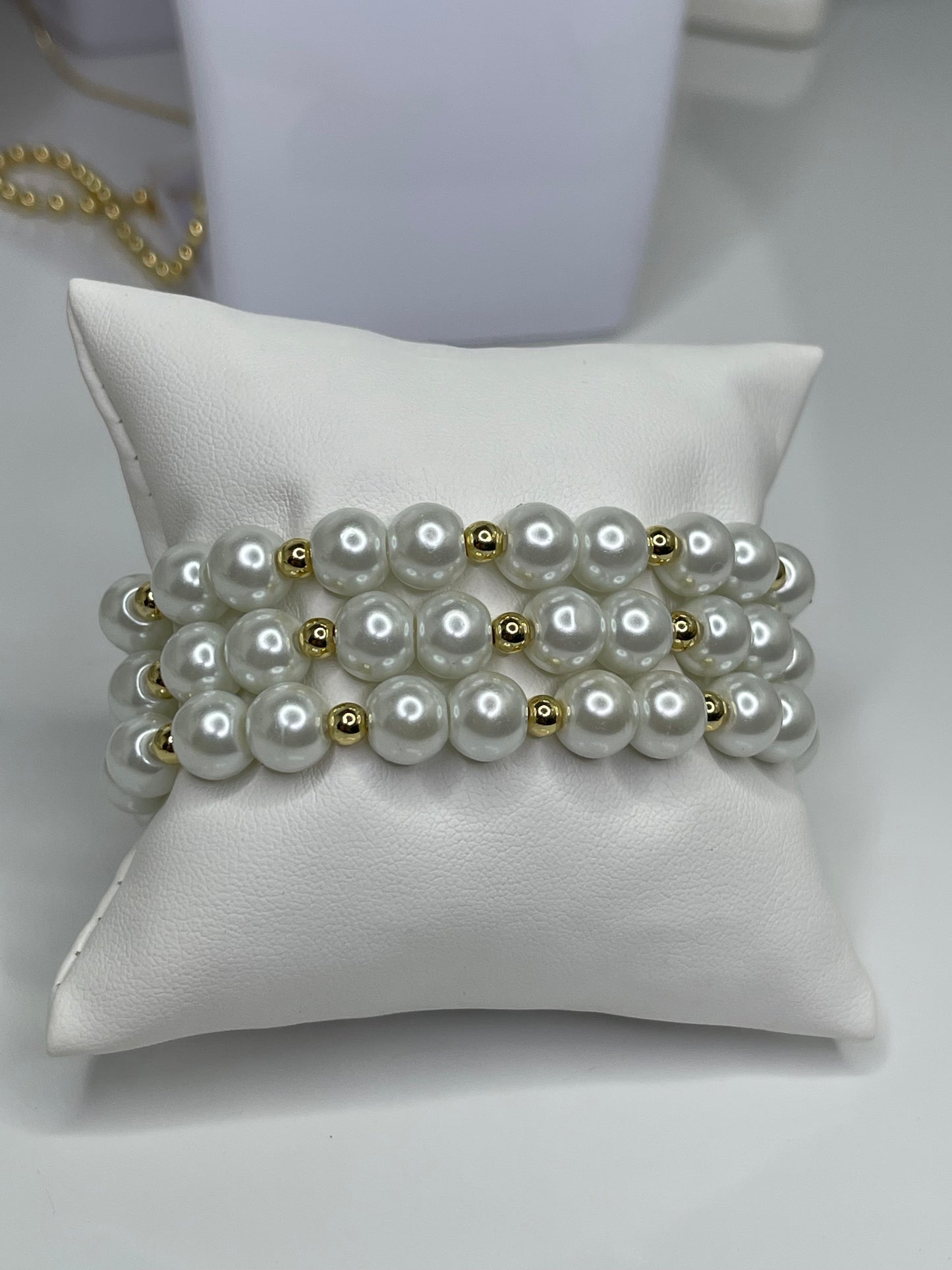 Lucy Pearl Bracelet with Gold bracelet