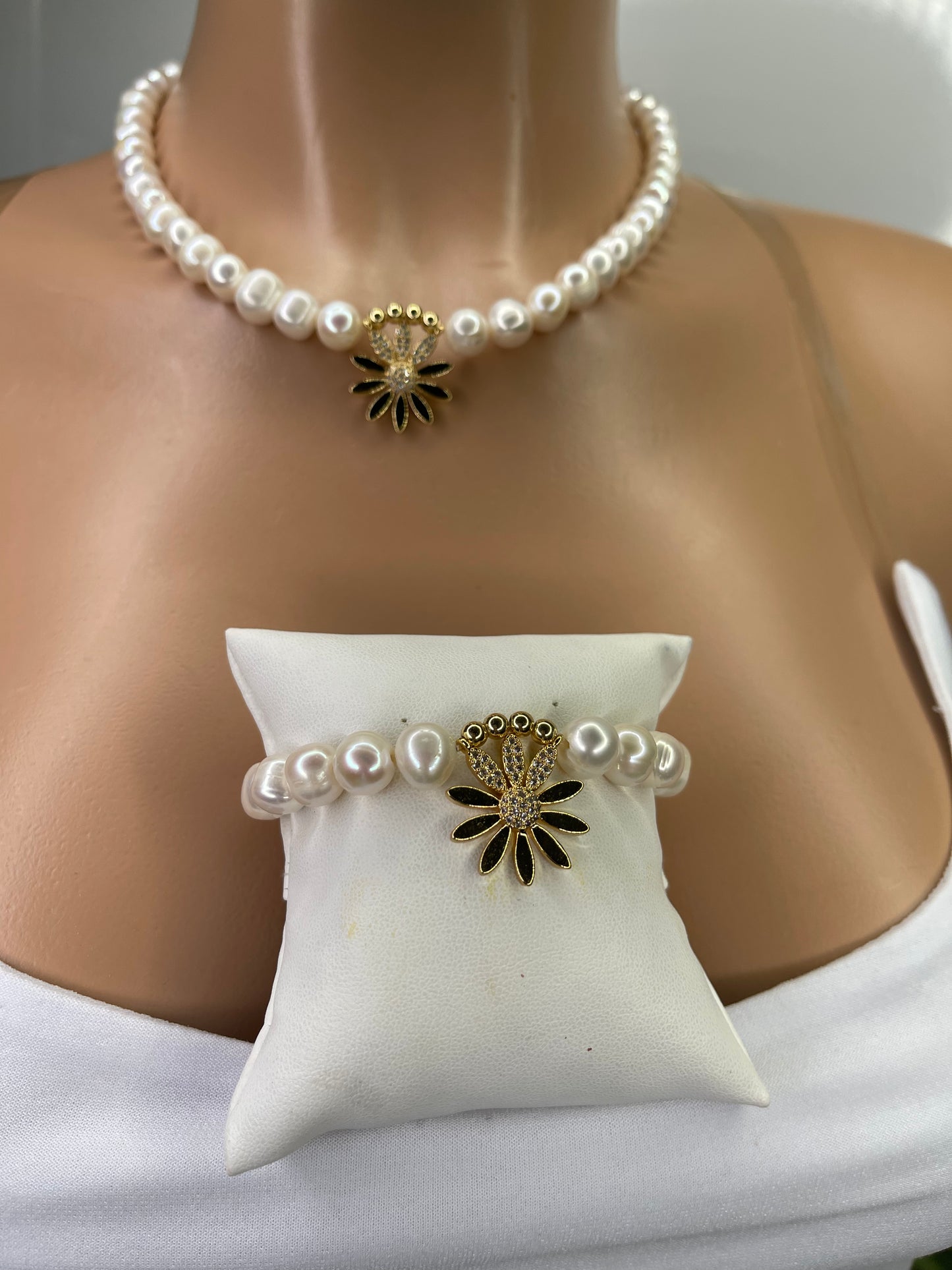 Pearl Necklace Charm