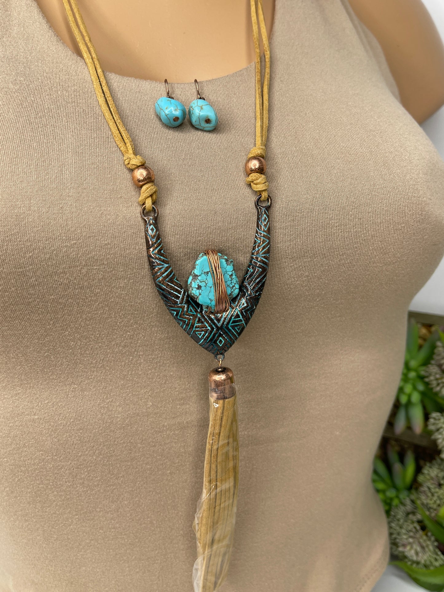 Turquoise Necklace Set with earrings