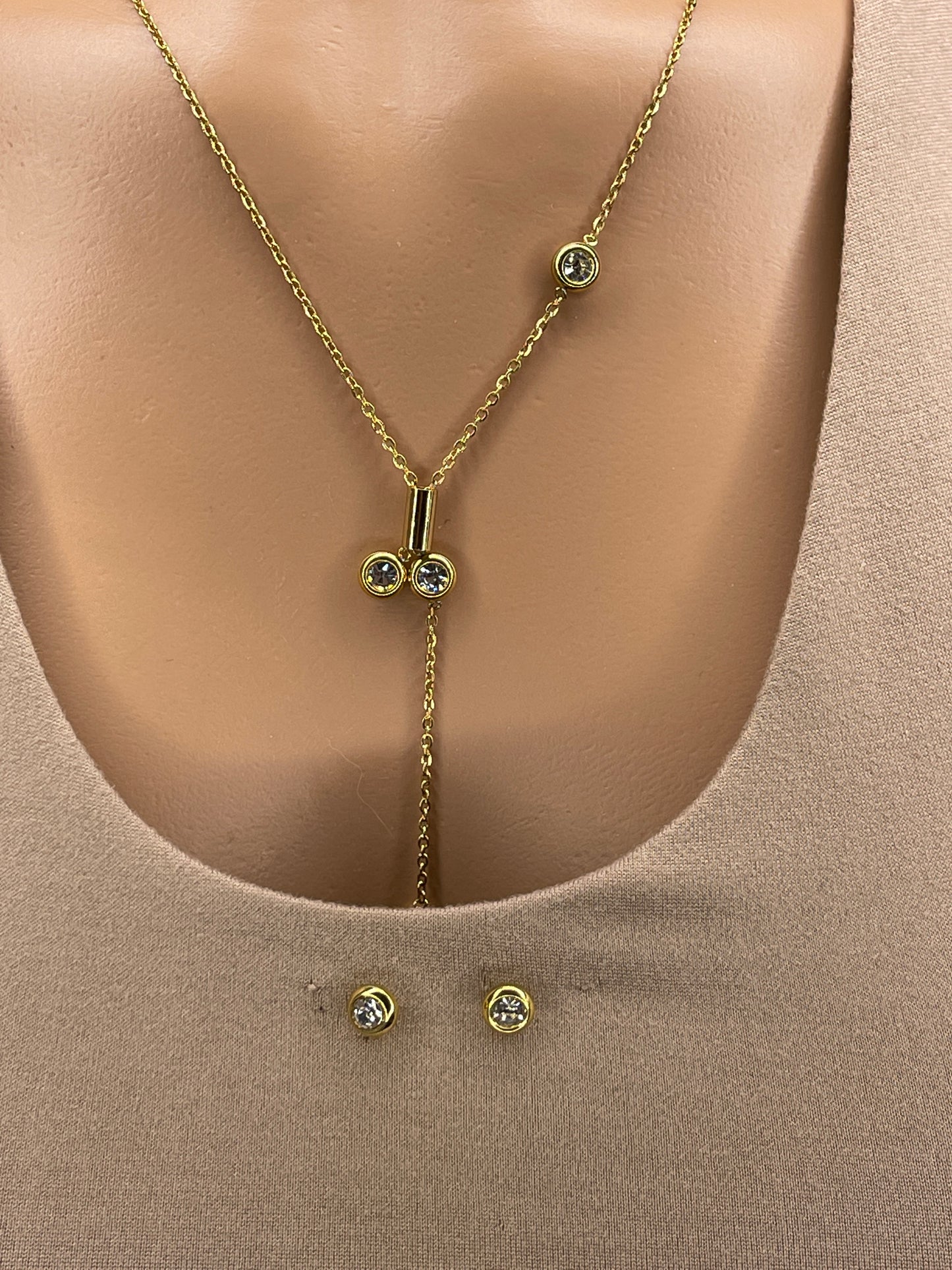 Gold Zirconia Necklace with Earrings