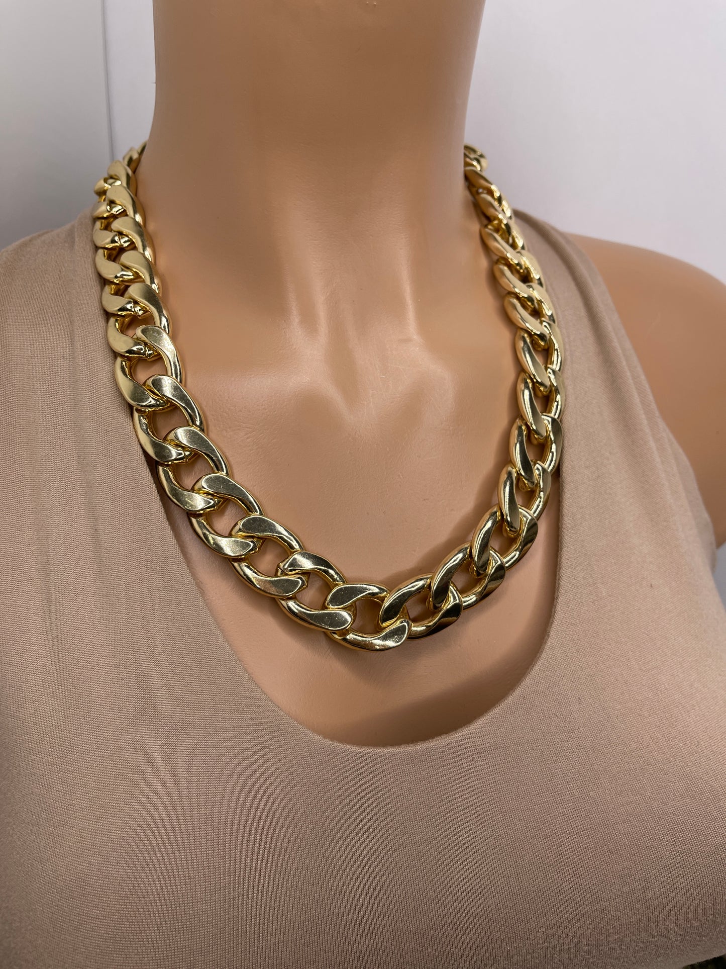 Gold Chunky Cuban Link Necklace