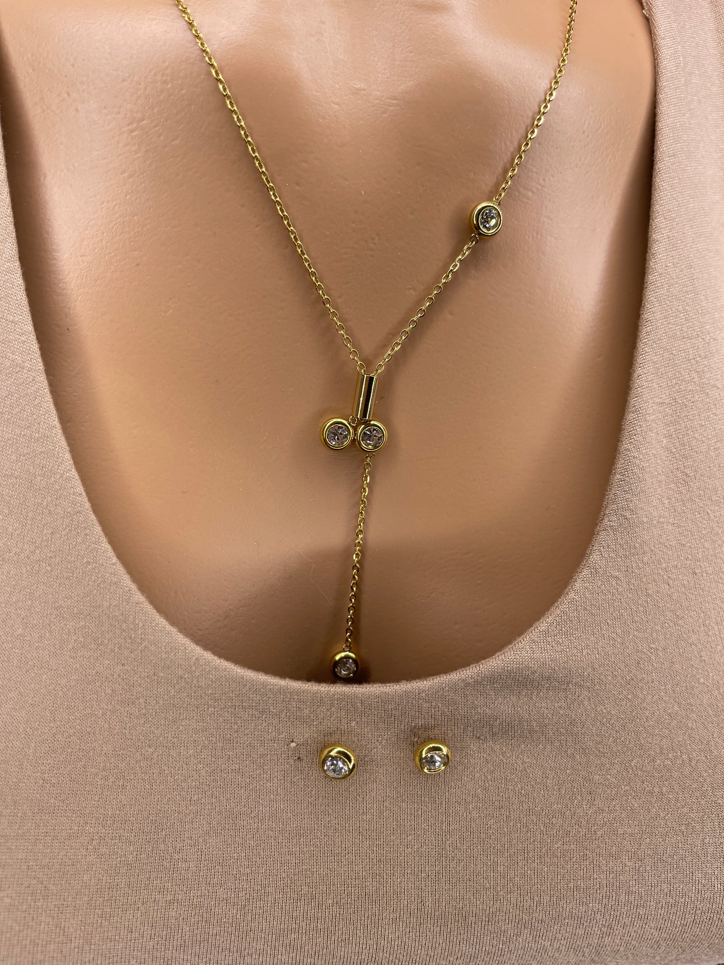 Gold Zirconia Necklace with Earrings