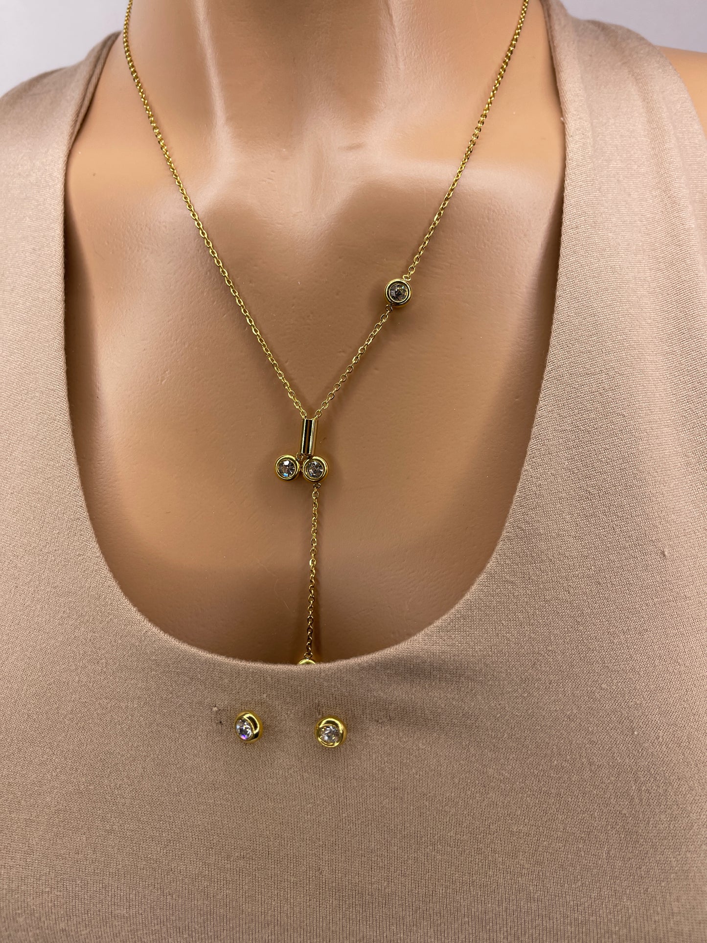 Gold Zirconia Necklace with Earrings