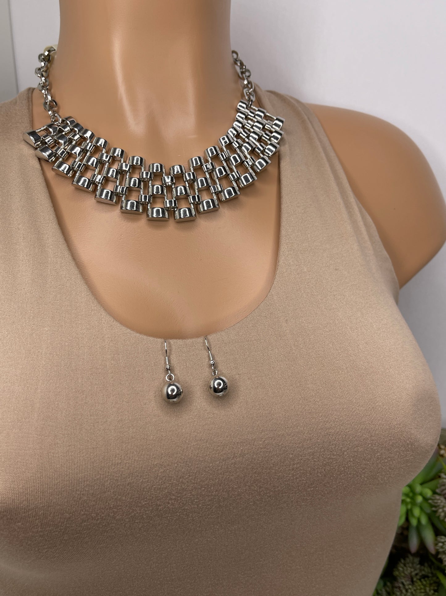 Empress Silver Necklace Set Earrings