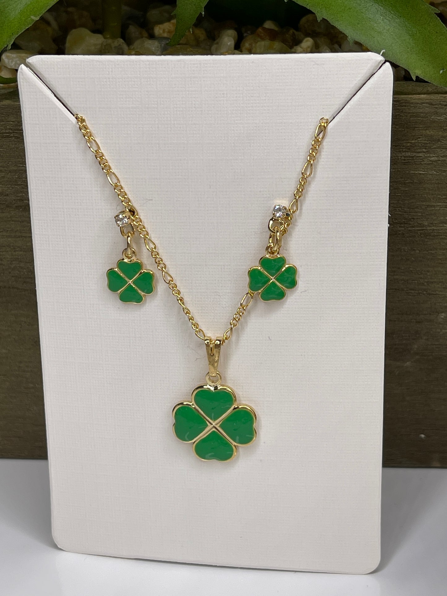 Clover Necklace Set (Multi color)