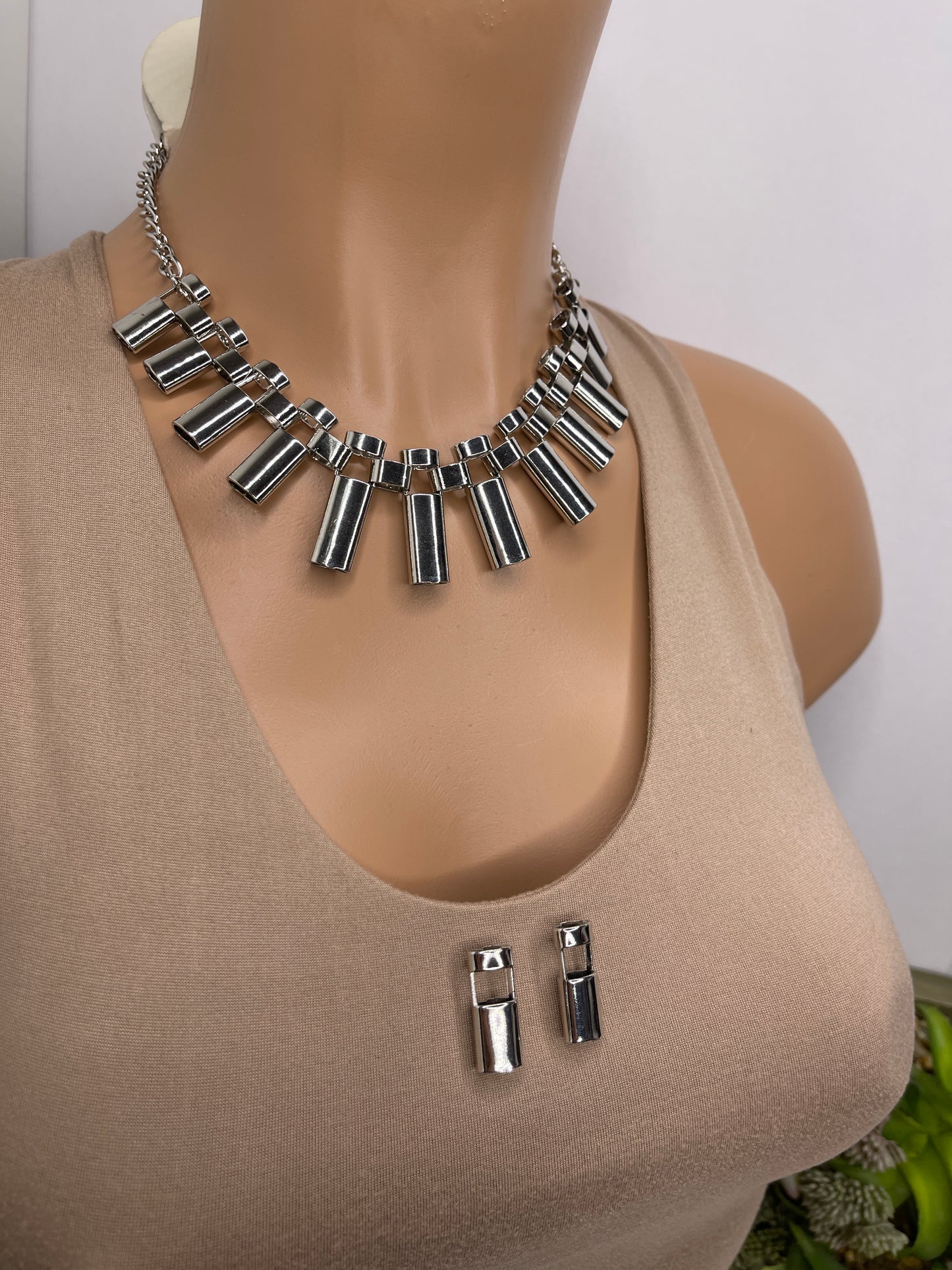 Pinochle Silver Necklace with Earrings