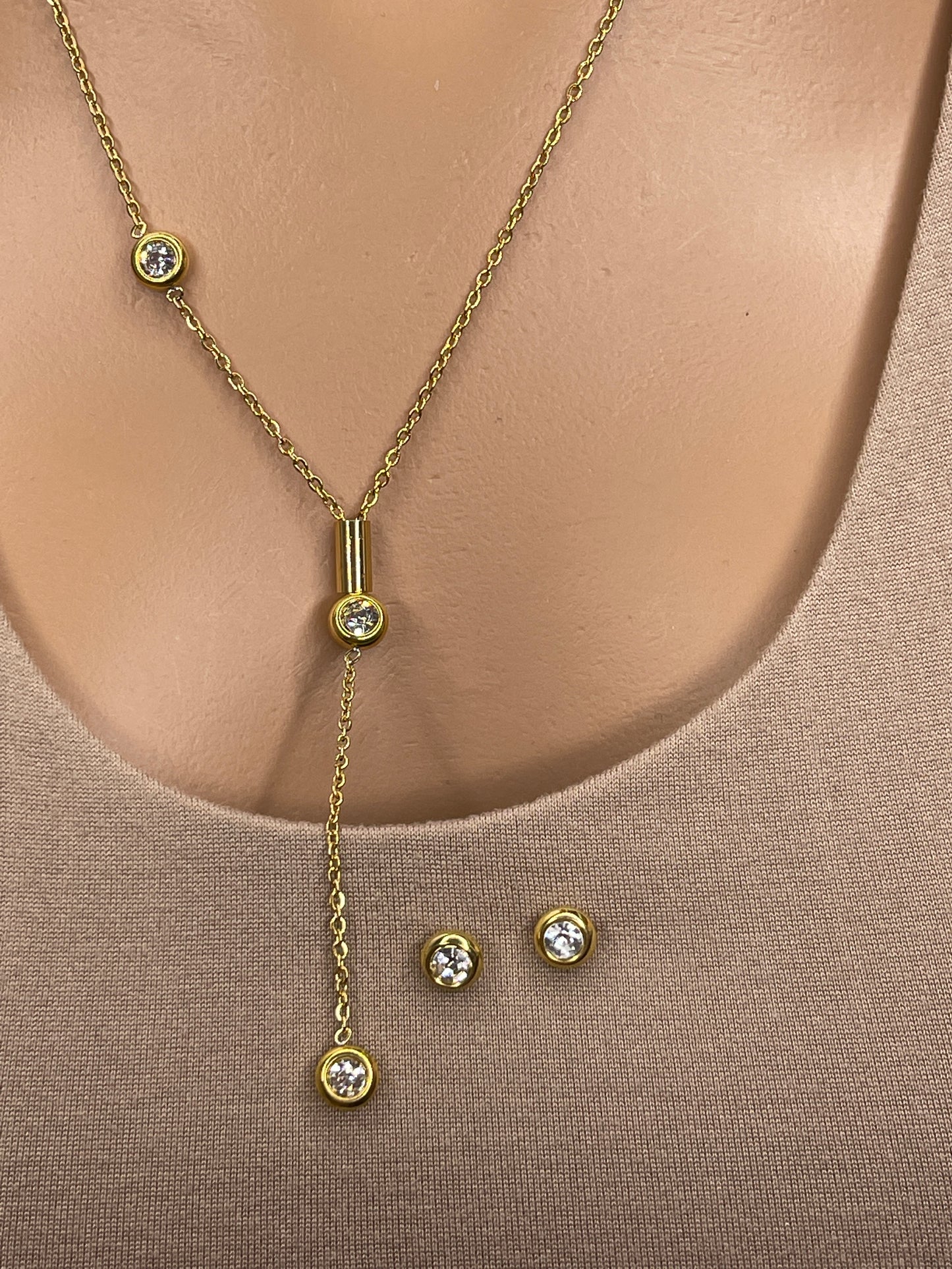 Dainty Crystal Necklace Set earrings