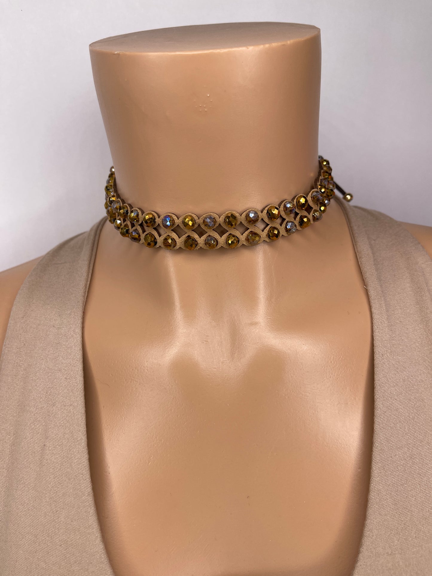 Kes Choker necklace