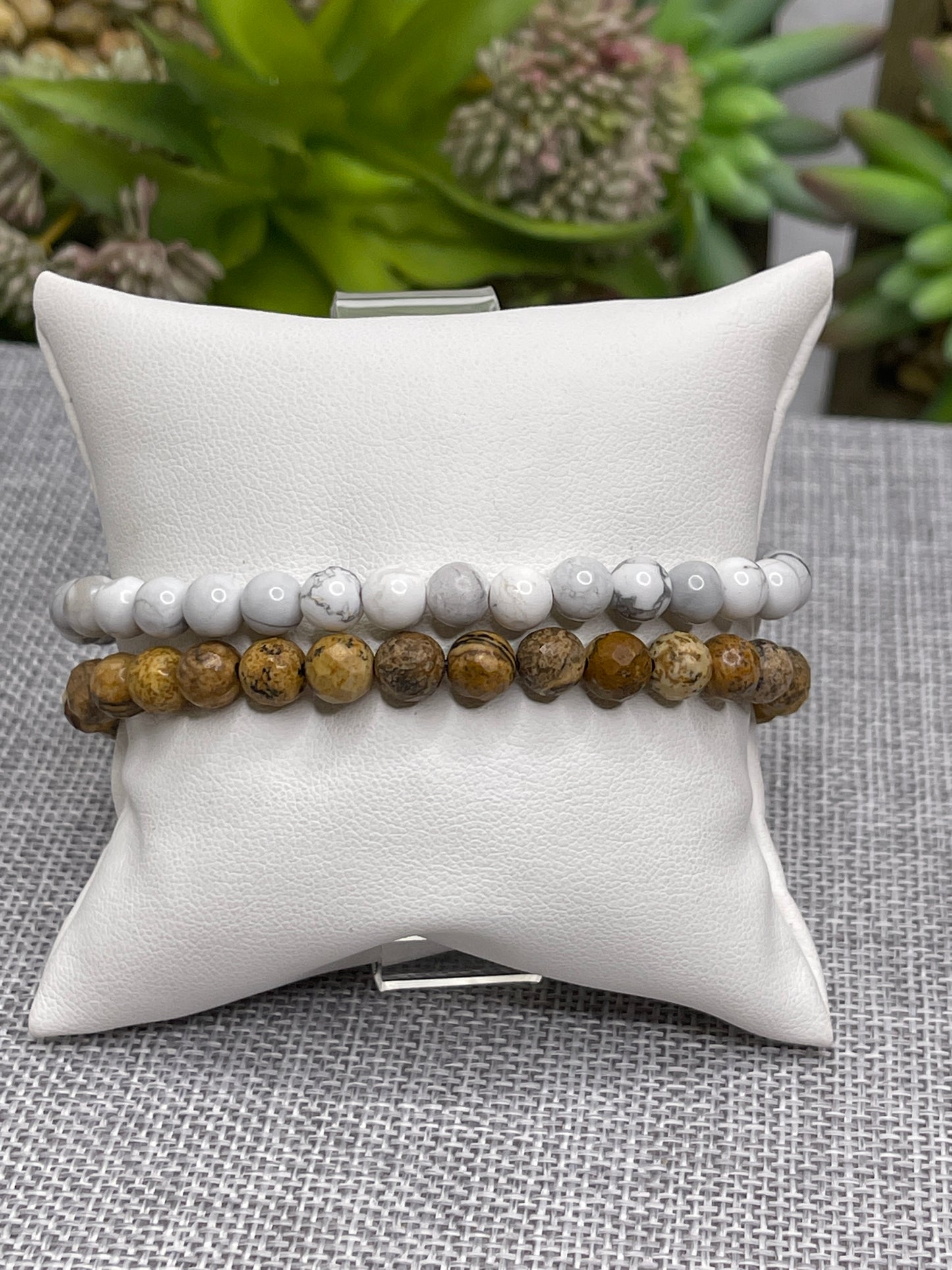 Men's Beaded Bracelets Agate / Howlite stone