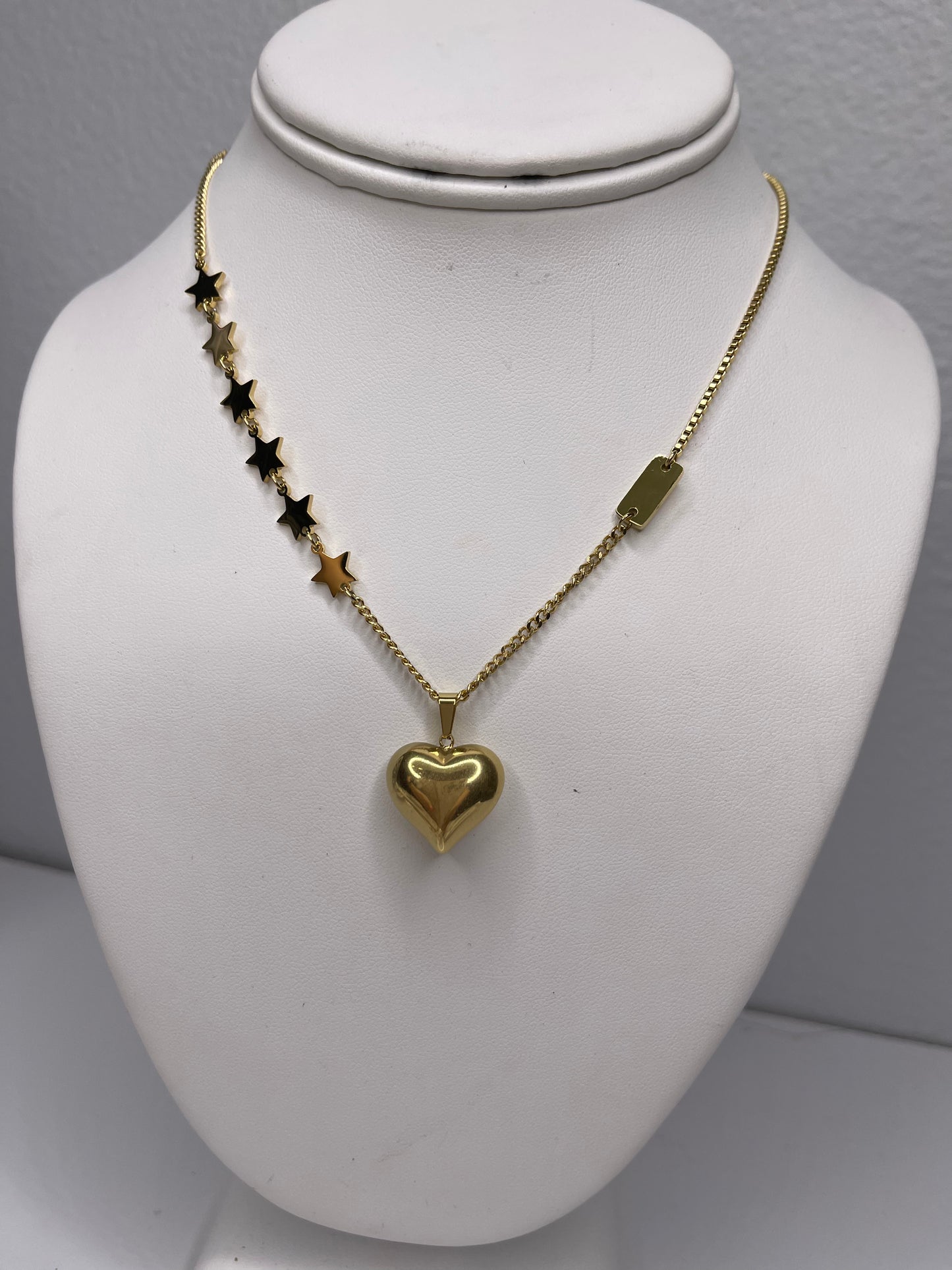 Gold Heart and Stars Necklace Heart,  Heart chain