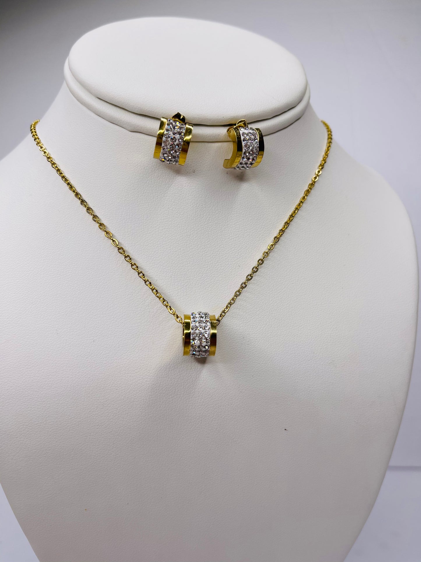 Gold Necklace Set w/ Earrings