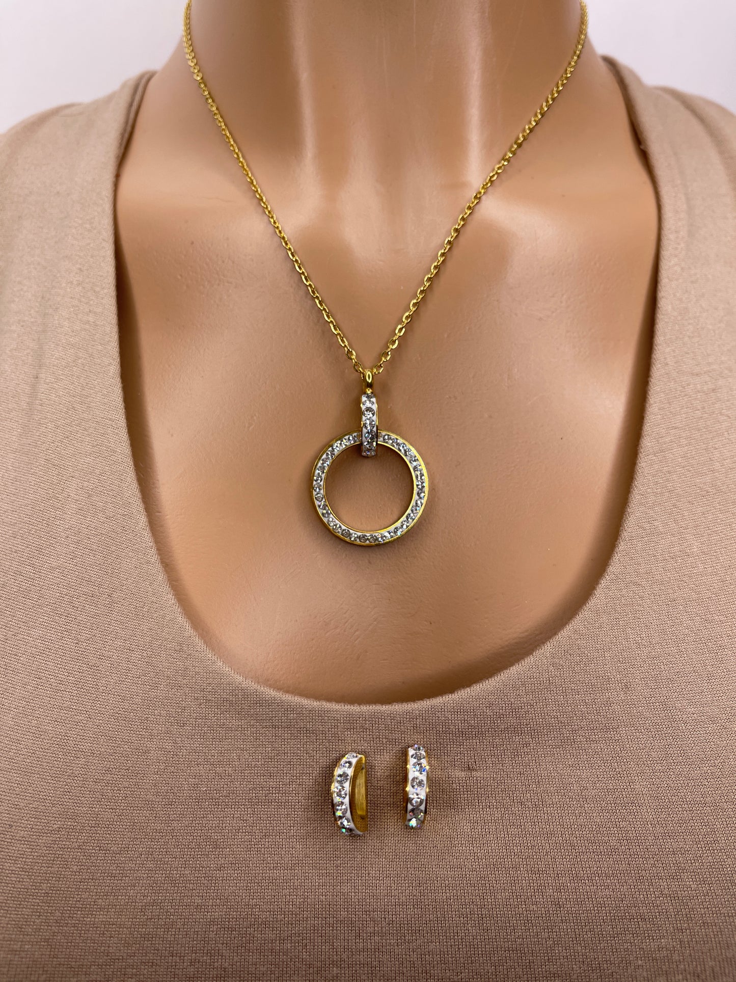 Gold Stainless steel Necklace Set/ Classy Necklace