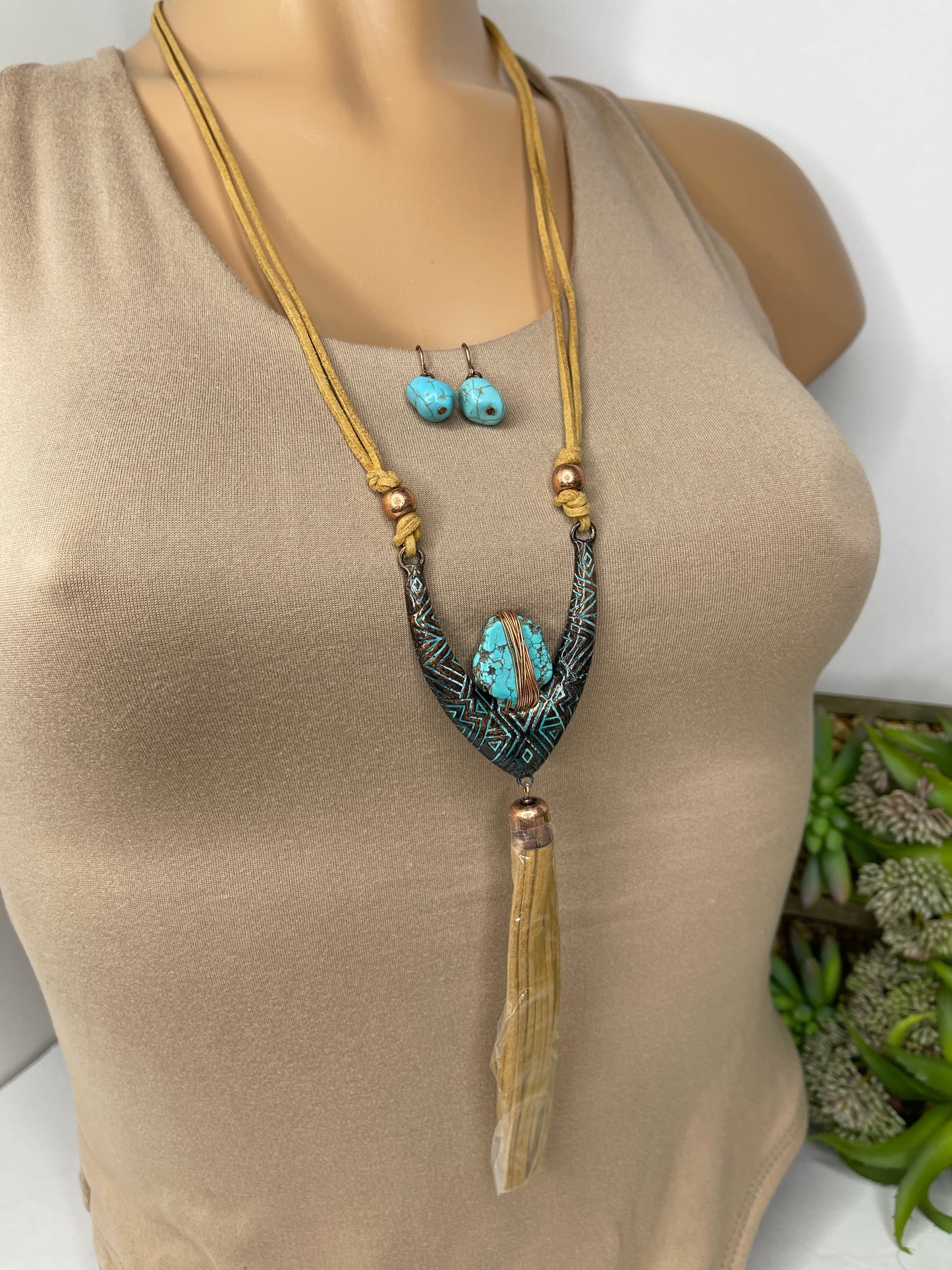 Turquoise Necklace Set with earrings