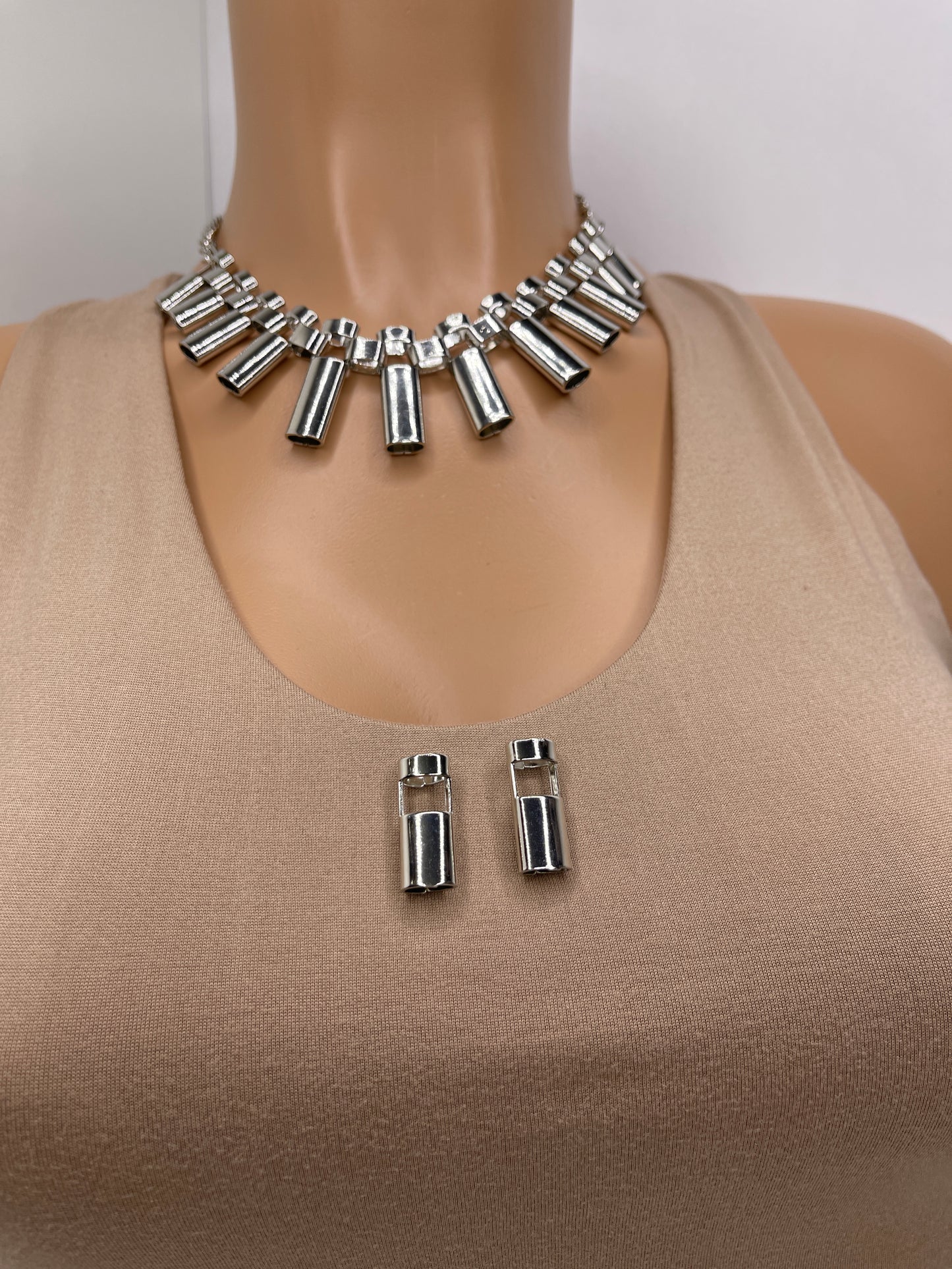 Pinochle Silver Necklace with Earrings