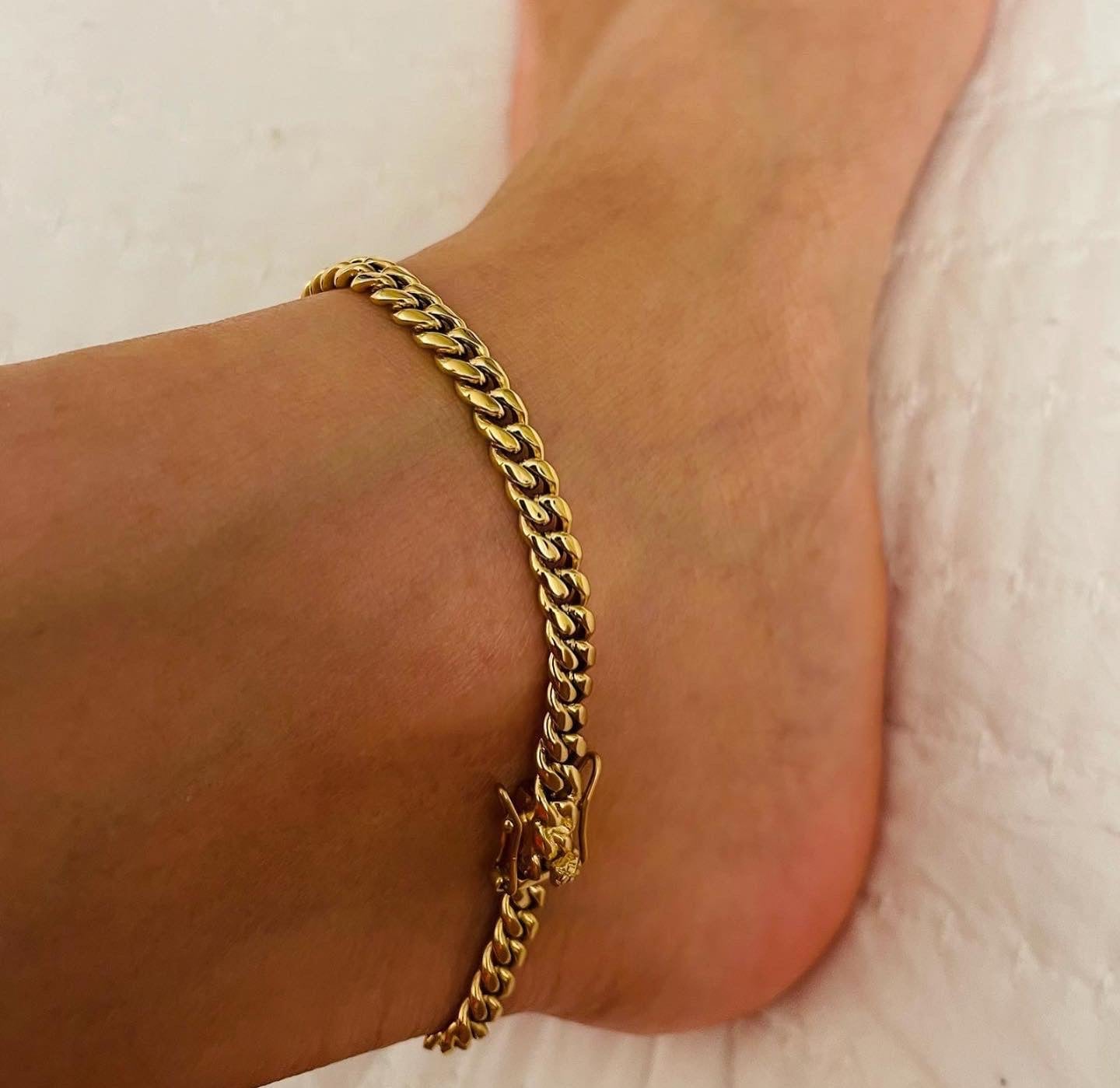 Gold Cuban Link Anklet 14 karat 6mm