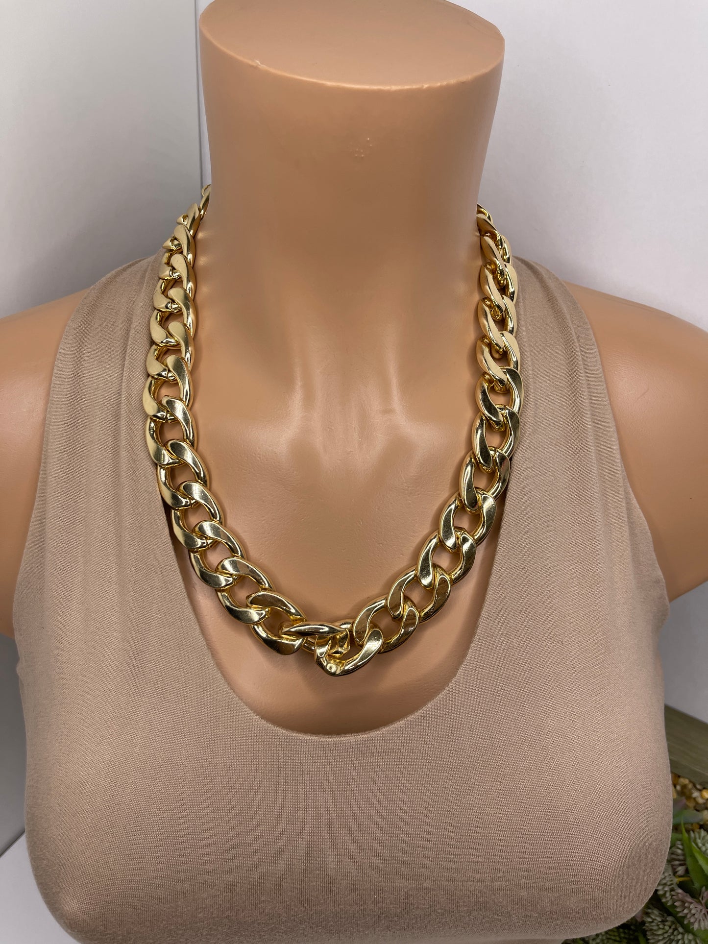 Gold Chunky Cuban Link Necklace