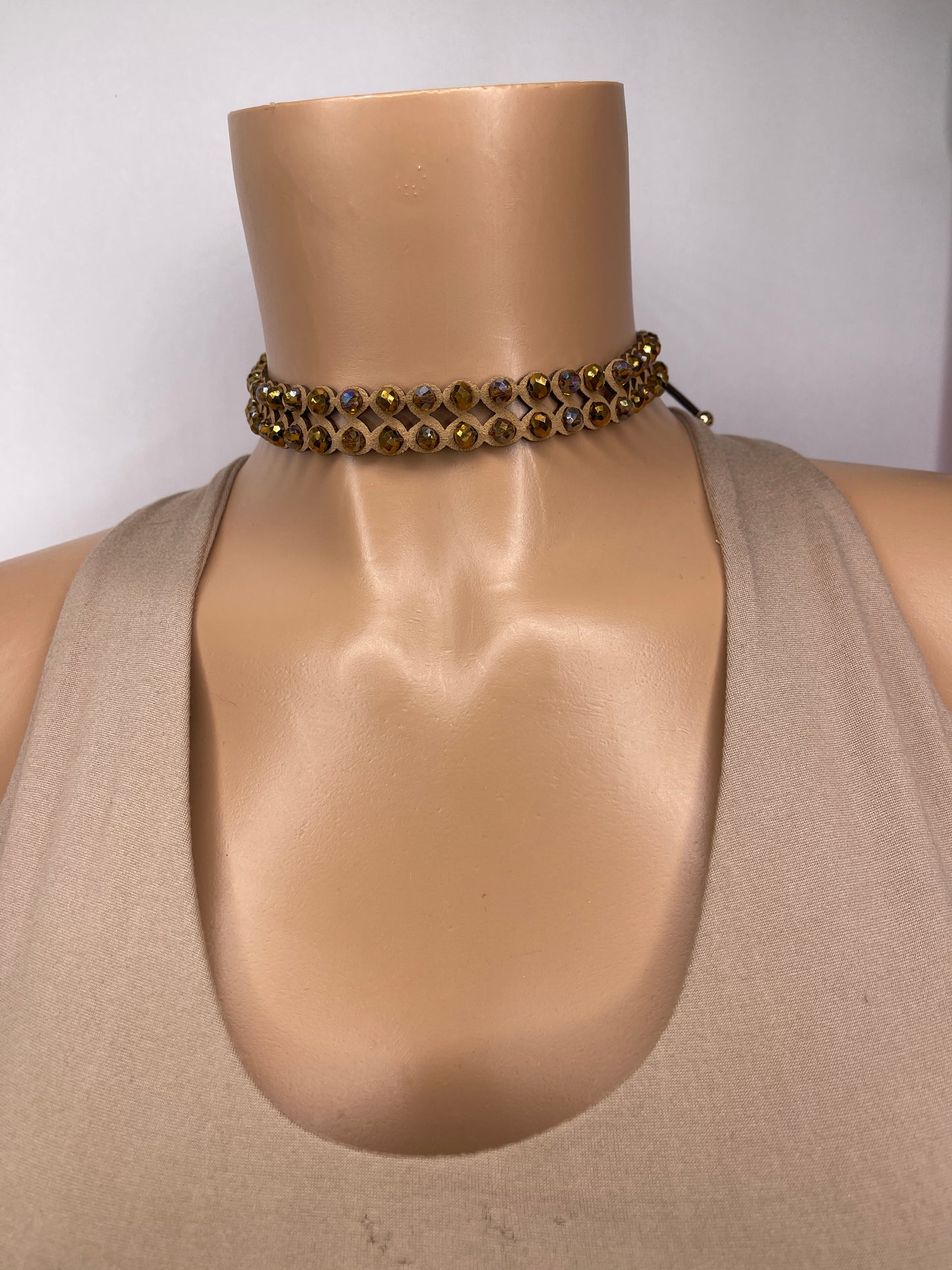 Kes Choker necklace