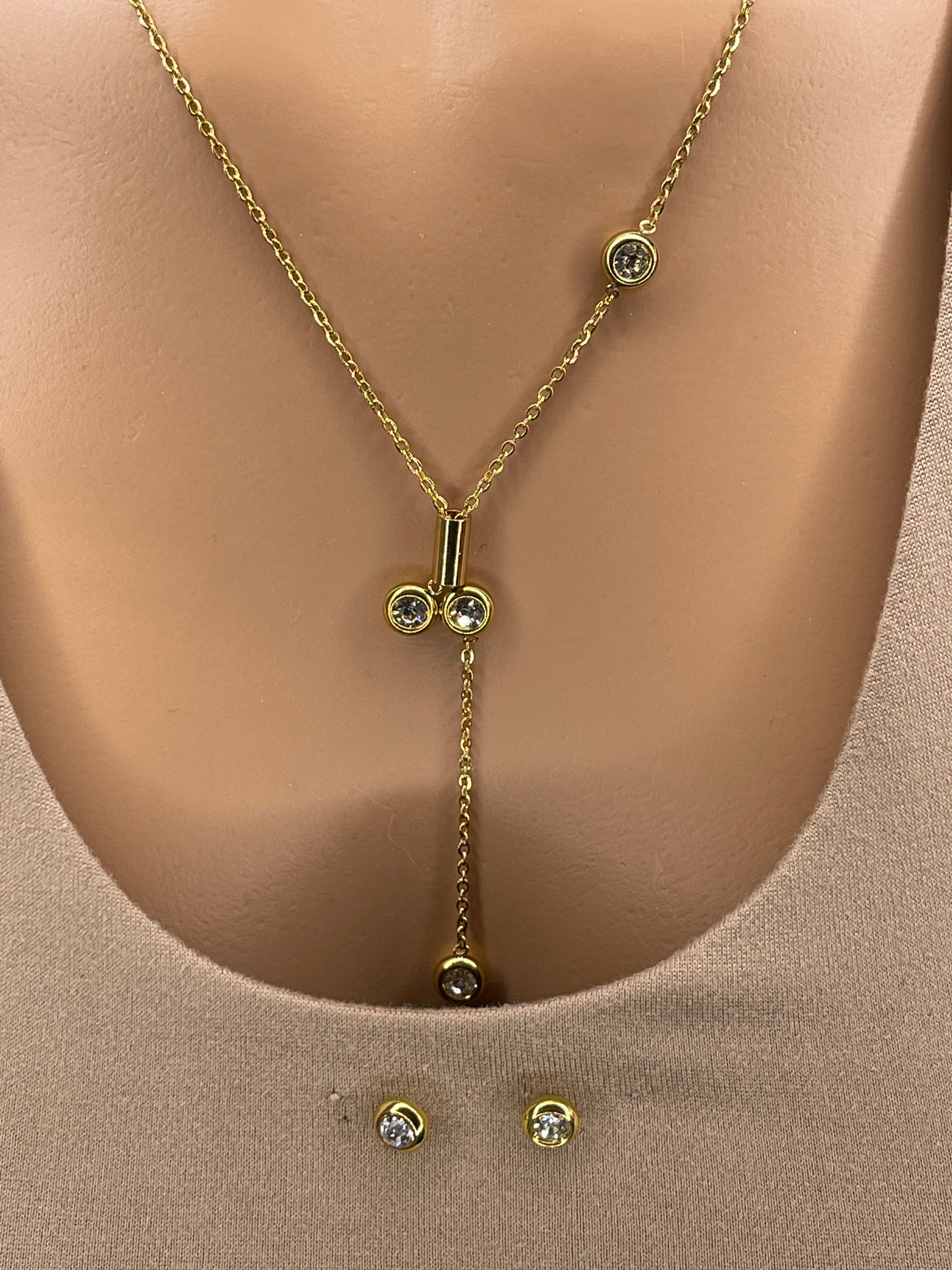 Gold Zirconia Necklace with Earrings