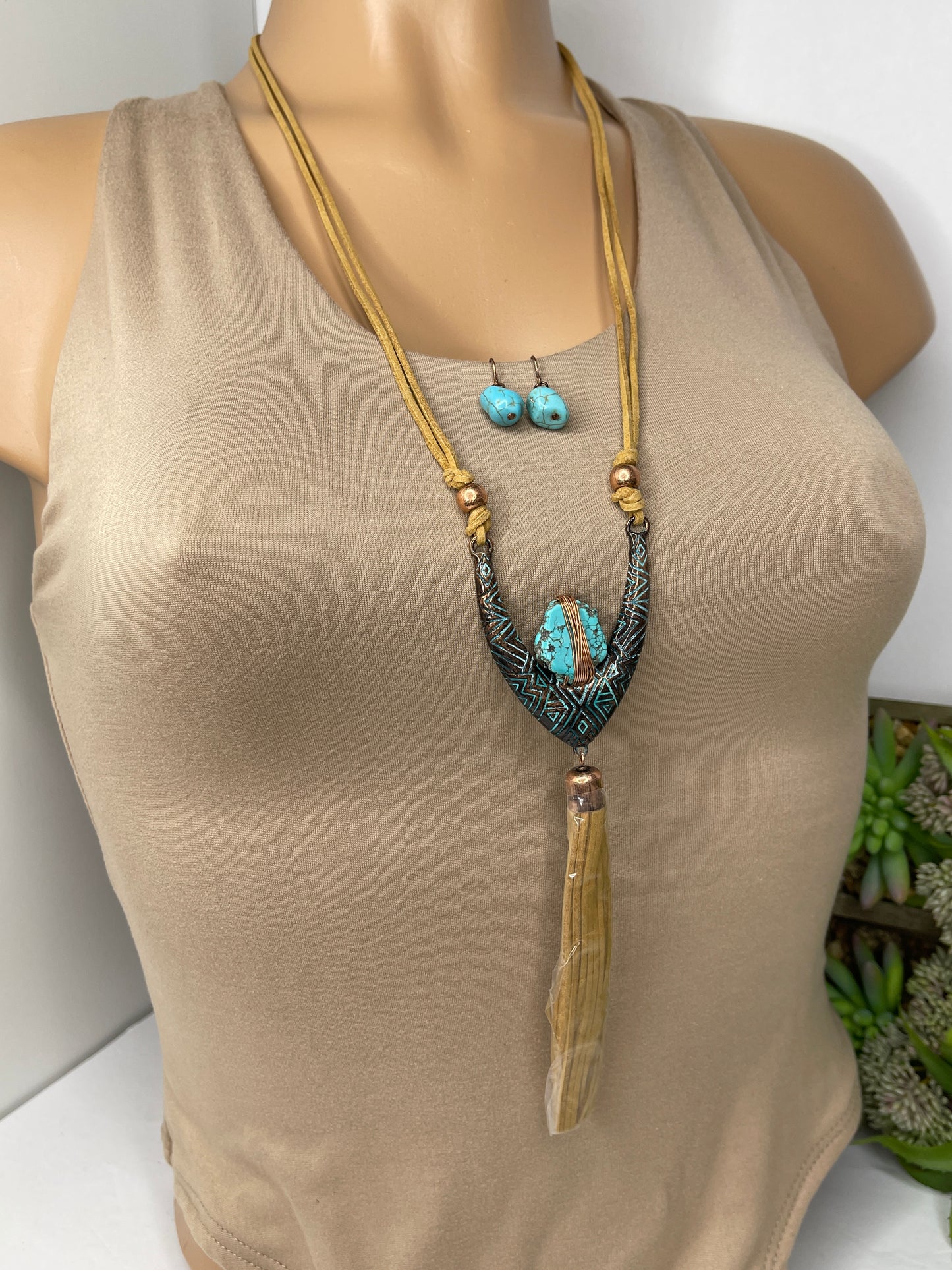 Turquoise Necklace Set with earrings