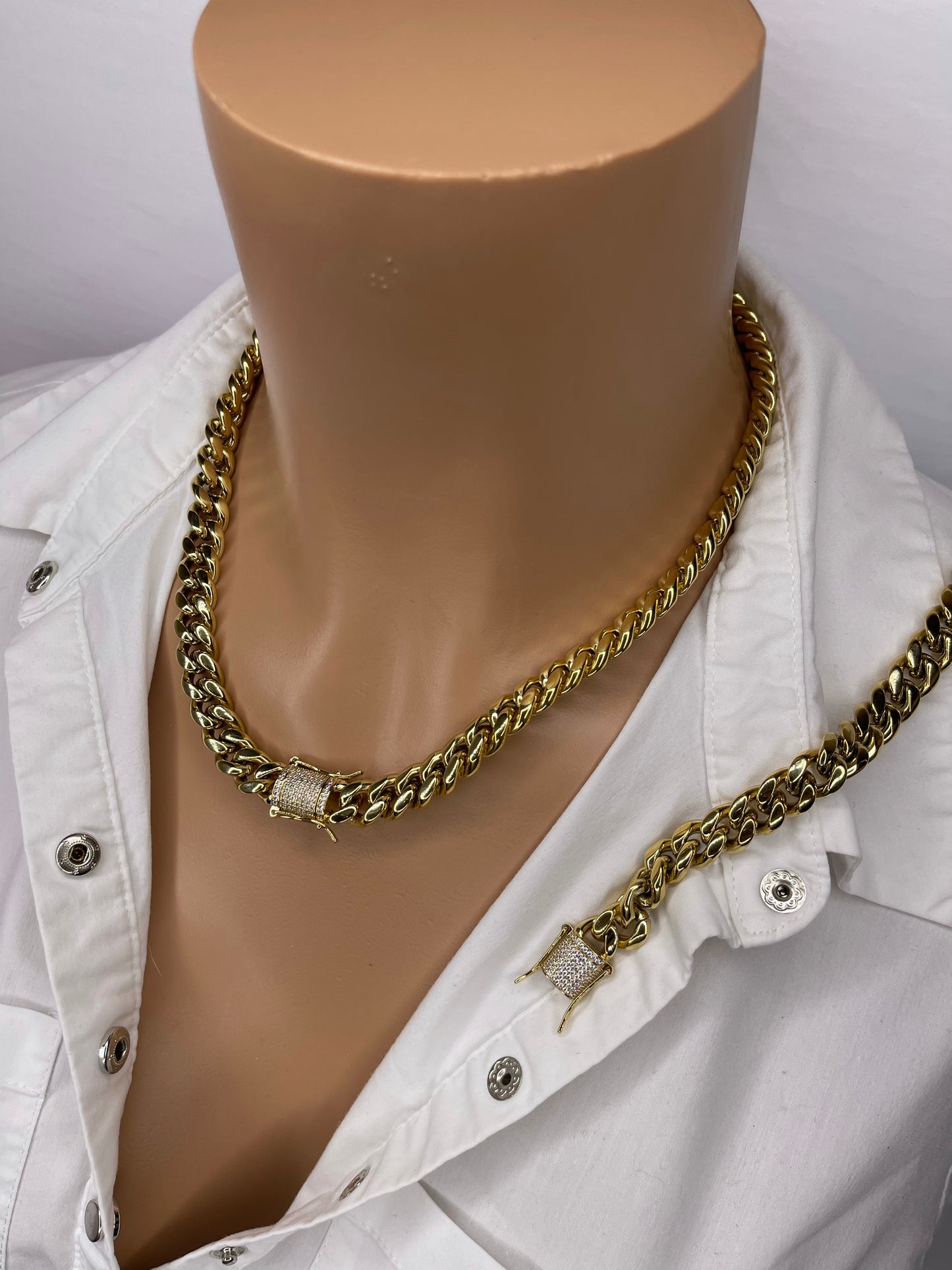 Cuban Link 14 karat Gold plated Necklace Set bracelet